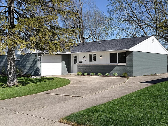 Building Photo - 6515 Lemans Ln
