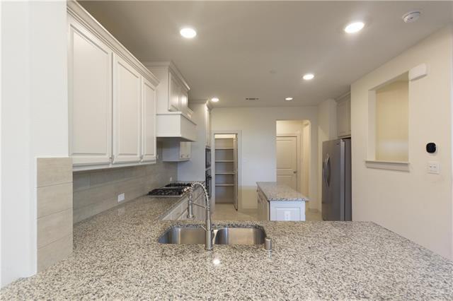 Photo - 420 Texas Dr