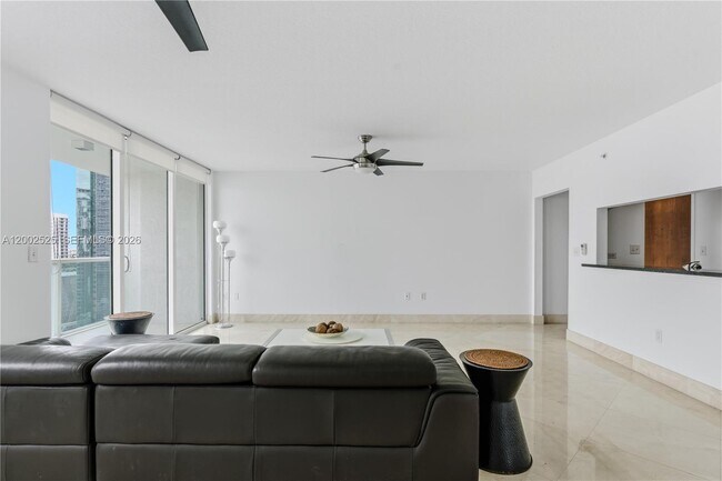 Photo - 31 SE 5th St Unit 2301