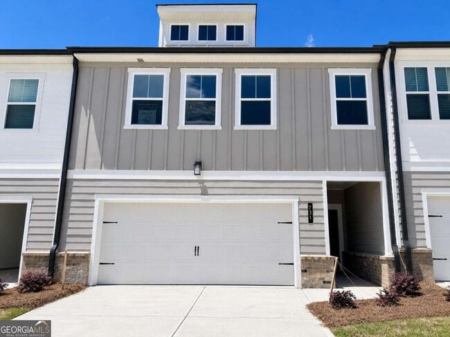 Building Photo - 731 Pt Pl Dr