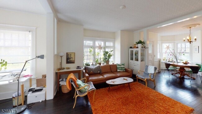 Photo - 580 Ridgewood Rd