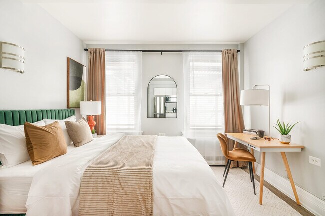 Photo - 240 W 73rd St Unit SI ID1022064P