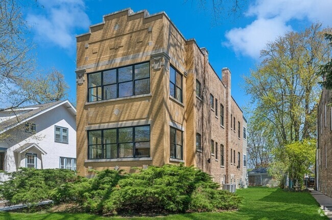 Building Photo - 2755 Eastwood Ave Unit 2 Rental