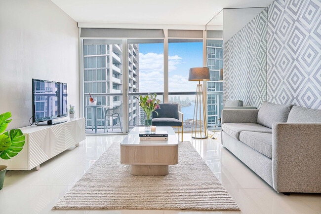 Photo - 485 Brickell Ave Unit SI ID1240533P