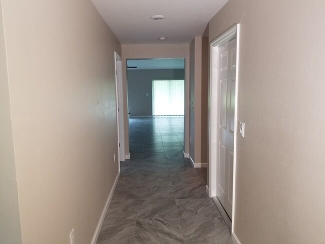 Photo - 508 SE 7th Ave