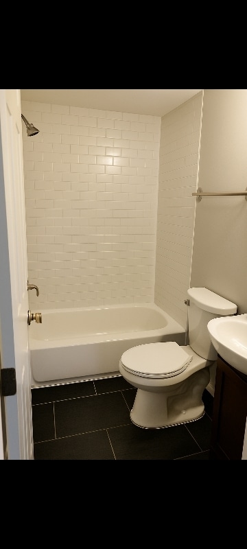 Photo - 1630 Cecil B. Moore Ave Unidad Room 1