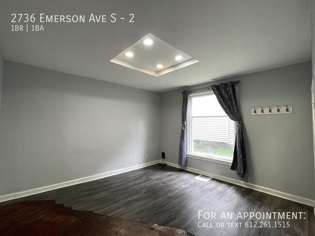 Photo - 2736 Emerson Ave S Unidad 2