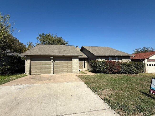 Building Photo - 12012 Swallow Dr