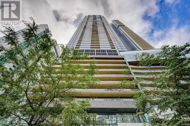 Photo - 1 Concord Cityplace Wy Unité 303