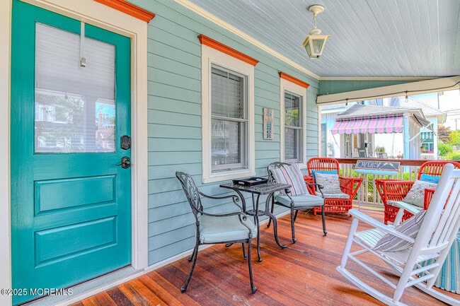 Photo - 86 Franklin Ave