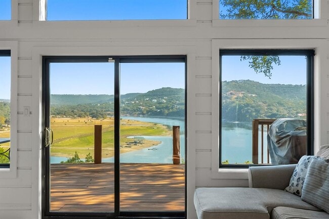 Photo - 18300 W Rim Dr