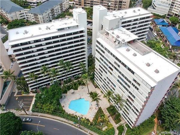 Building Photo - 425 Ena Rd