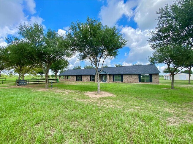 Photo - 15334 Boudreaux Rd House