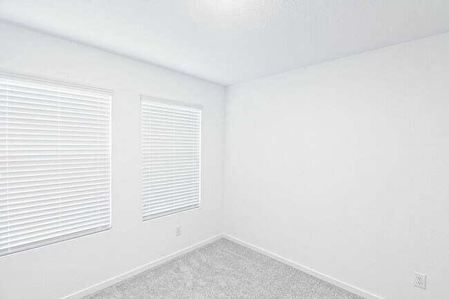 Photo - 1937 Ventasso Blvd