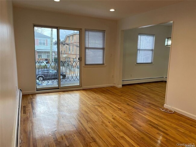 Building Photo - 43-21 212th St Unit 2nd flr Rental