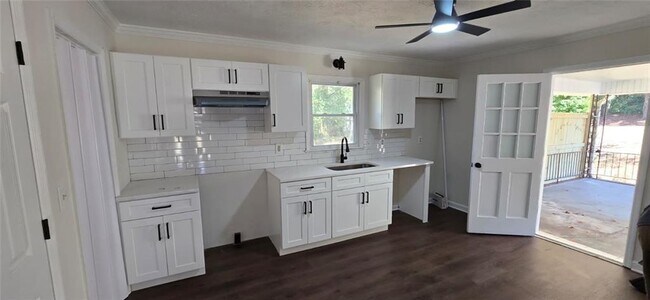 Photo - 1240 Mimosa Cir