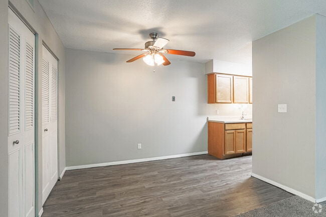 2 BR, 2 BA - Dining Room