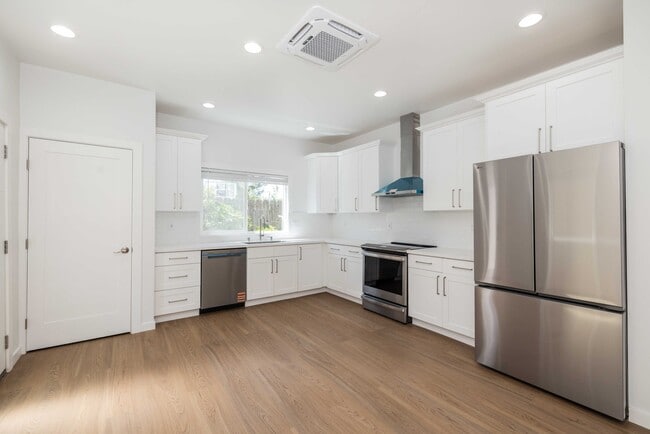 Photo - 19139 Vaughn Ave