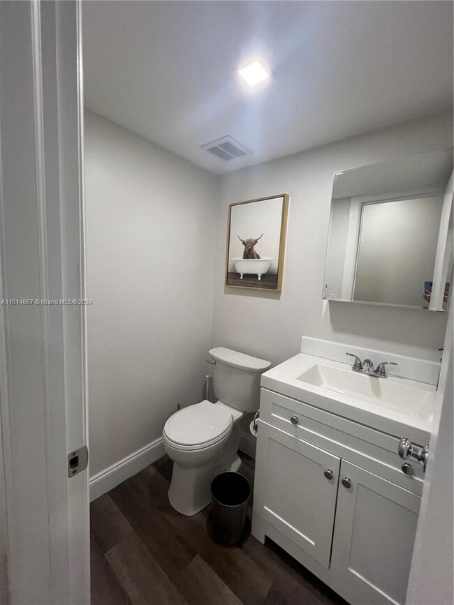 Photo - 3642 NE 171st St Unit 307