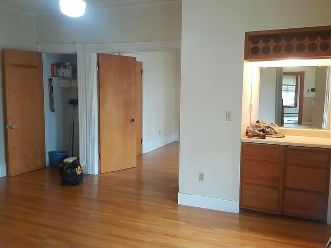 Photo - 192 Adams St Unit 1