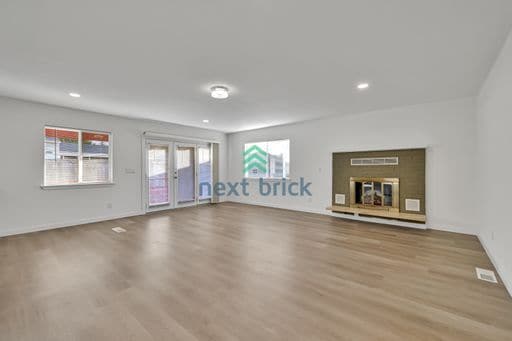 Photo - A beautiful 4 bed and 2 bathroom house for rent