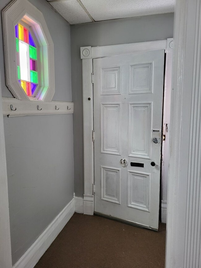 Photo - 1216 State St Unit 1216