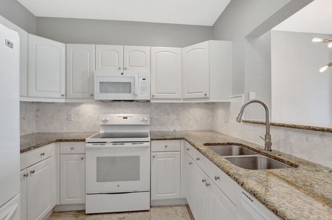 Photo - 23660 Walden Center Dr