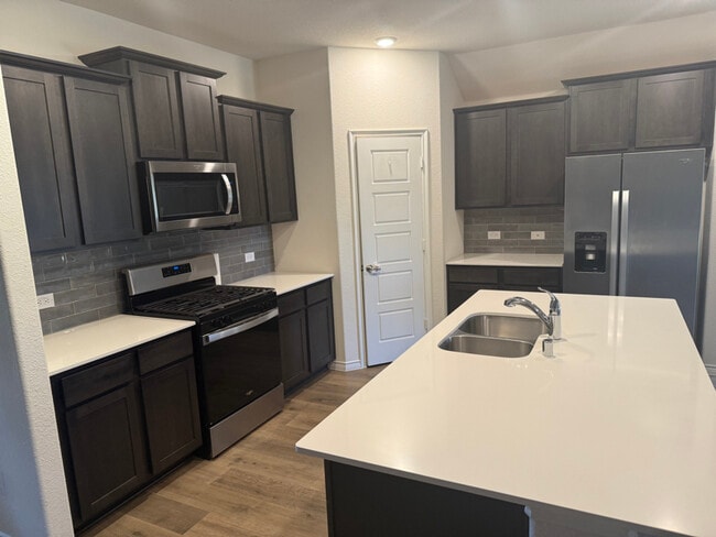 Photo - 105 Condor Pass