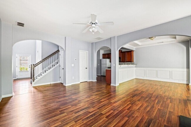 Photo - 2892 Cross Creek Dr