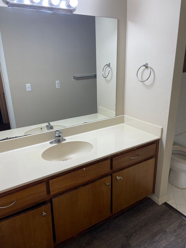 Photo - 5984 E 33rd Ct Unit 5984
