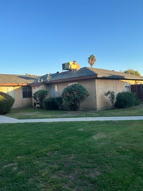 Building Photo - 2616 N Half Moon Dr Unit C Rental