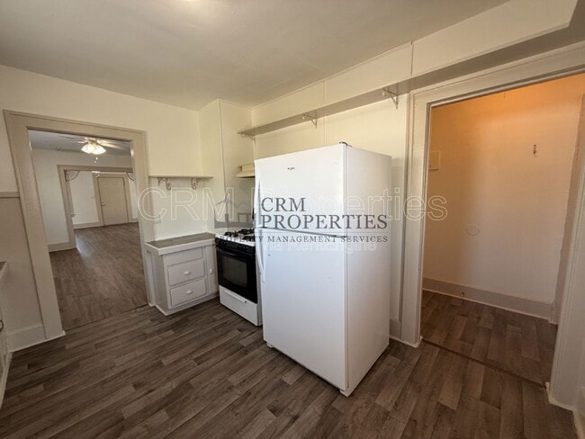 Photo - 811 N Webster St