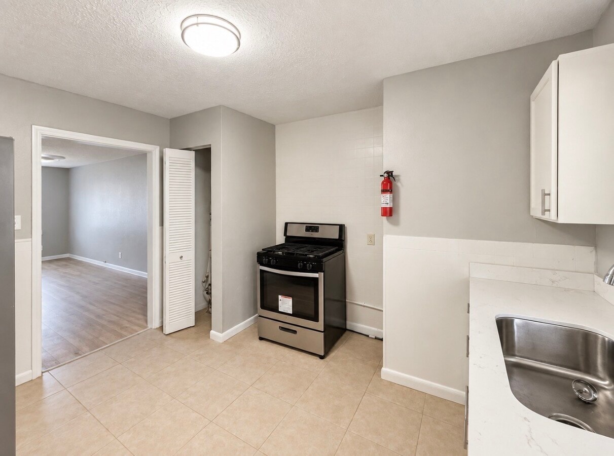 Photo - 2409 Bastrop St Unit 3