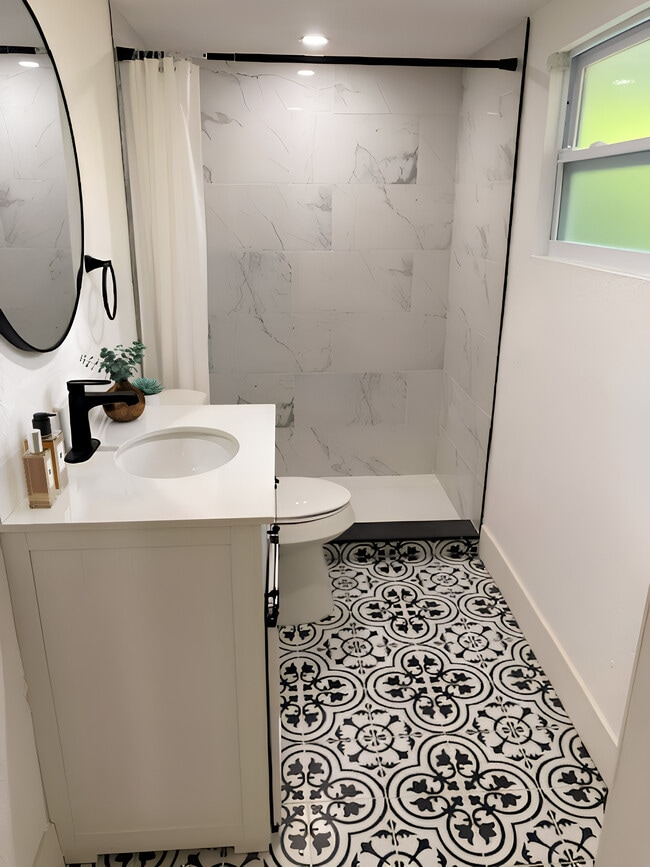 Photo - 3535 17th Ave S