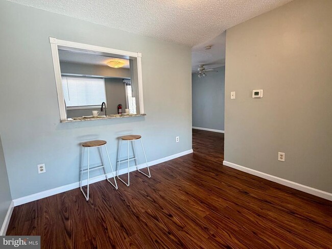 Photo - 33 Georgetown Rd