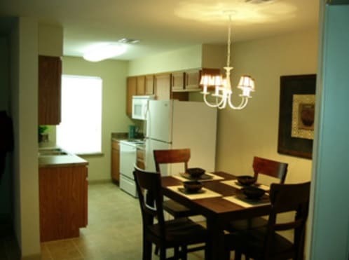 Kitchen/ Dining Area