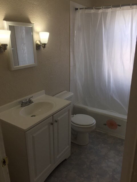 Photo - 1542 Jackson St Unit 2