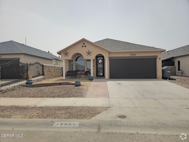 Building Photo - 14660 Spanish Point Dr Rental