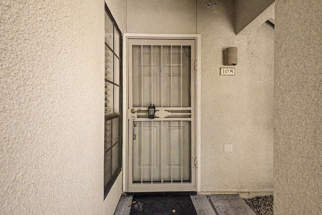 Photo - 6885 E Cochise Rd Unit Apt 108