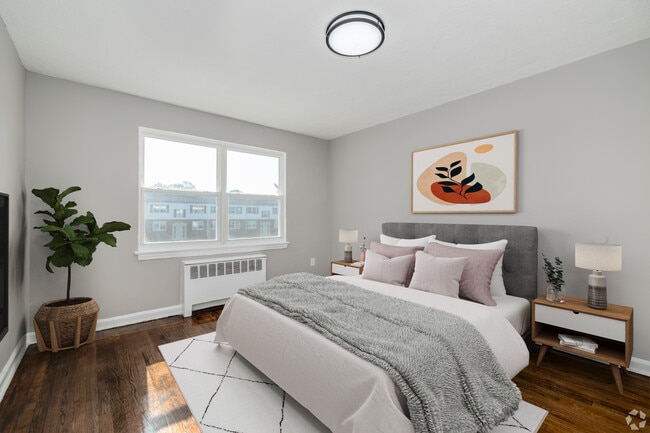 Photo - Pleasant Harbor Apartments