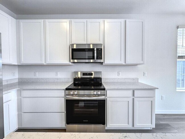 Photo - 5127 N Quemoy St