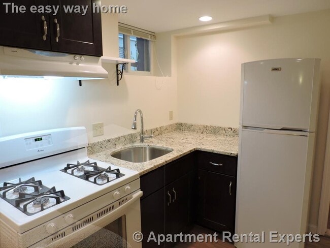 Building Photo - 34 Chatham St Unit #B-1