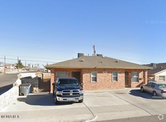 Building Photo - 3901 Van Buren Ave Rental