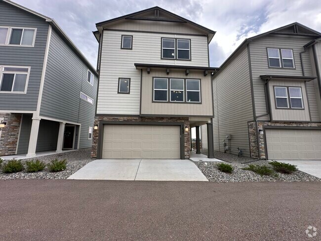 Building Photo - 7435 Gorgeted Quail Grv Rental