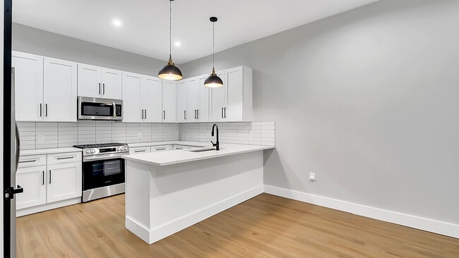 Photo - 1225 Washington Blvd Unit B