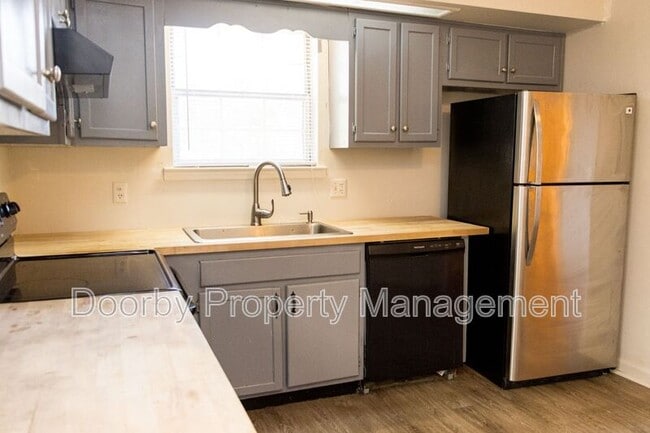 Photo - 2827 Dayton Blvd Unit 1