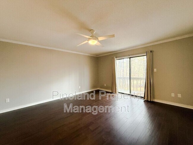 Photo - 413 Watergap Dr