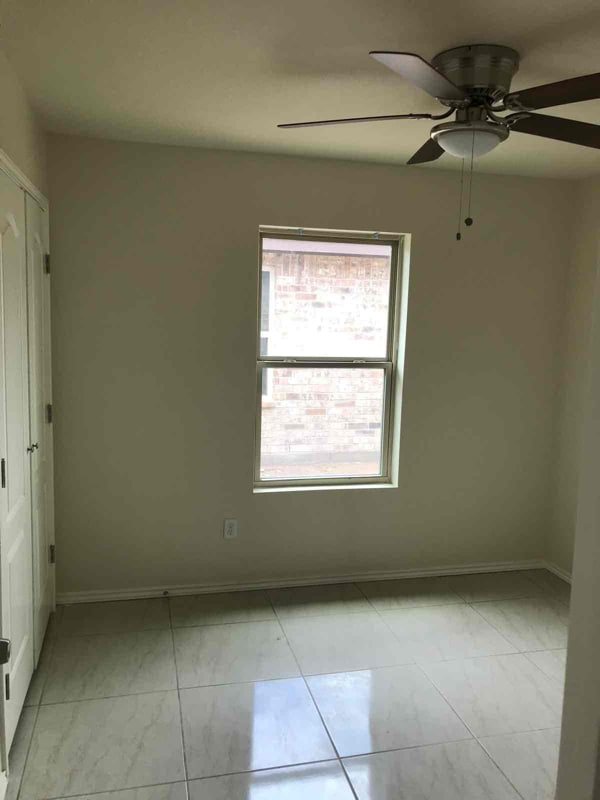 1909 Kelly St Unit B