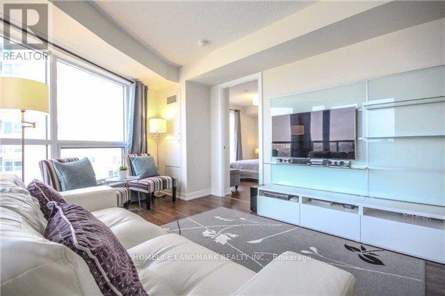 Photo - 151 Village Green Square Unit 2007