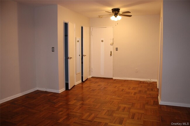 Photo - 277 Bronx River Rd Unit 3M
